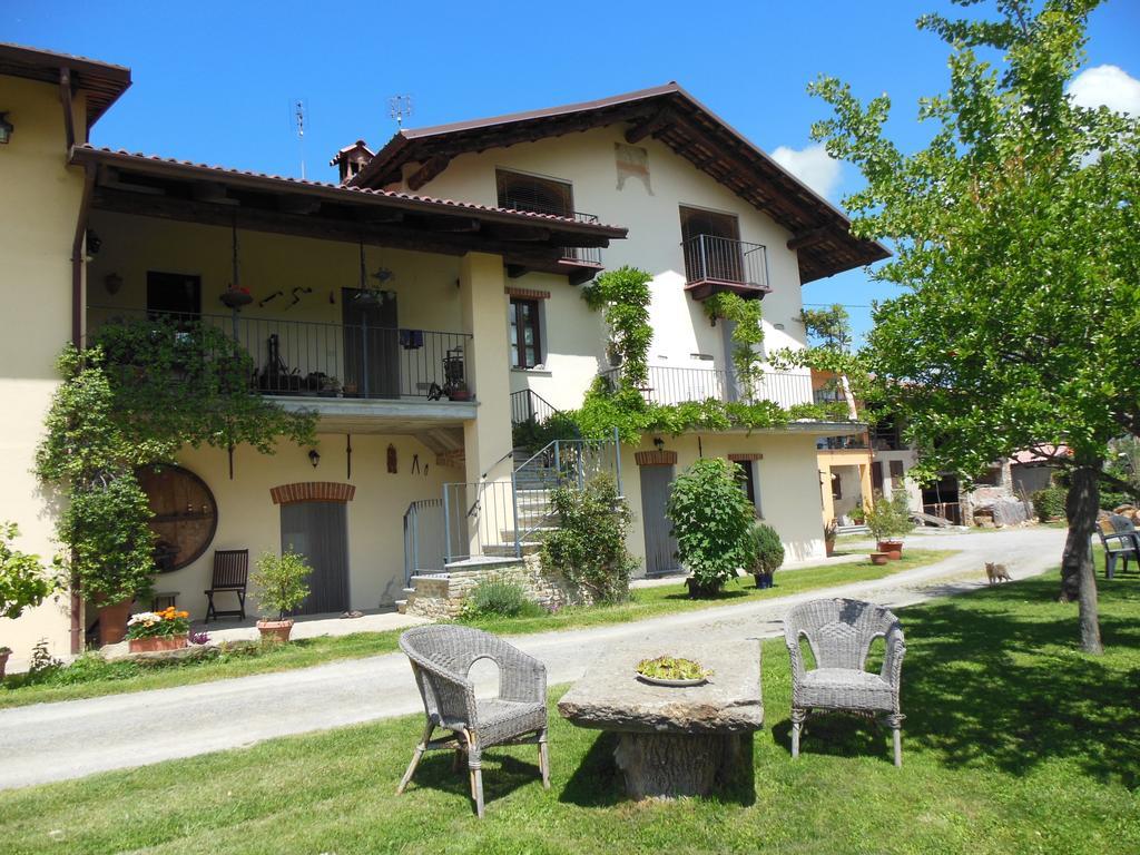 Agriturismo Affittacamere Barbarossa Dogliani Exterior foto